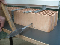 KNELSEN Lochschiene V